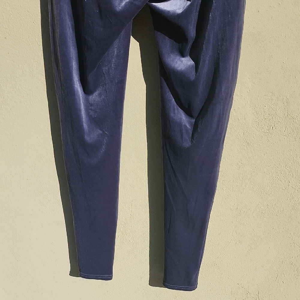 SPANX Grey Velvet Leggings - Picture 7 of 7